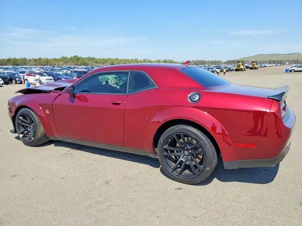 2C3CDZFJ3PH654183 2023 DODGE CHALLENGER - Image 2