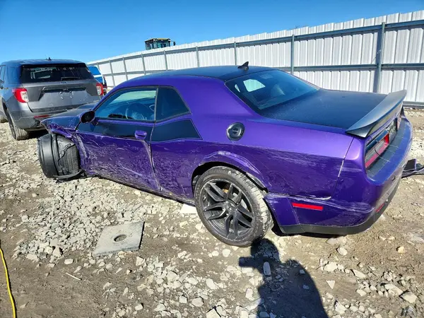 2C3CDZFJ3PH685675 2023 DODGE CHALLENGER - Image 2