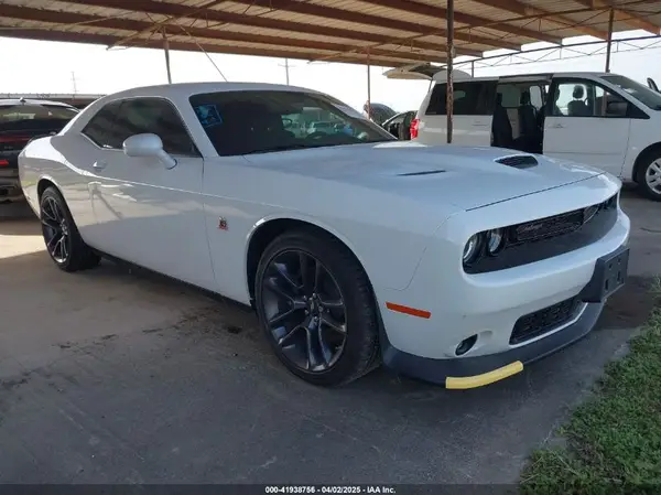 2C3CDZFJ3PH694893 2023 DODGE CHALLENGER - Image 1