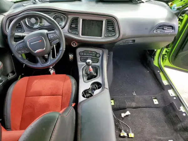 2C3CDZFJ3PH696353 2023 DODGE CHALLENGER - Image 8