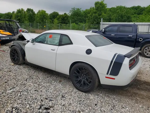 2C3CDZFJ4GH184827 2016 DODGE CHALLENGER - Image 2
