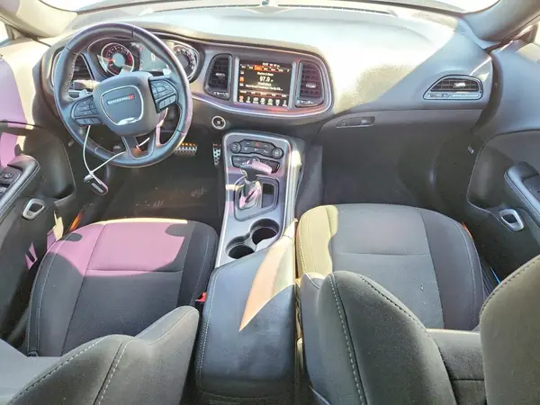 2C3CDZFJ4GH255539 2016 DODGE CHALLENGER - Image 8