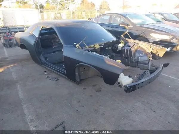 2C3CDZFJ4GH275676 2016 DODGE CHALLENGER - Image 1