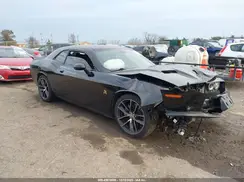 2C3CDZFJ4GH329980 2016 DODGE CHALLENGER