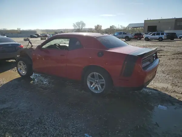 2C3CDZFJ4GH337206 2016 DODGE CHALLENGER - Image 2