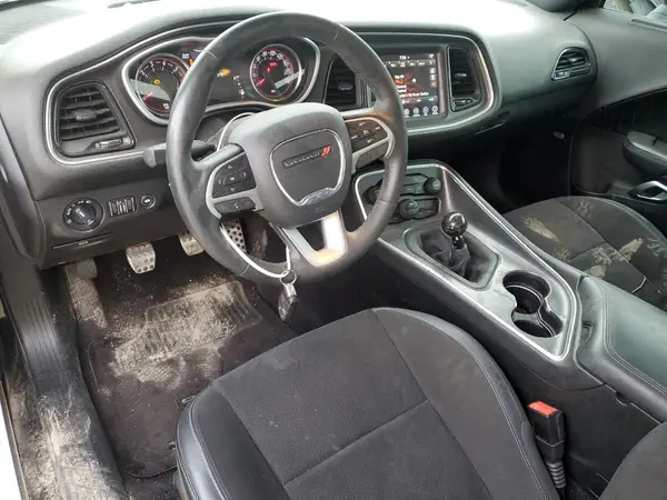2C3CDZFJ4HH501703 2017 DODGE CHALLENGER - Image 8