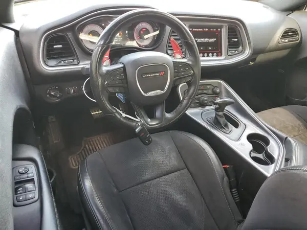 2C3CDZFJ4HH650399 2017 DODGE CHALLENGER - Image 8