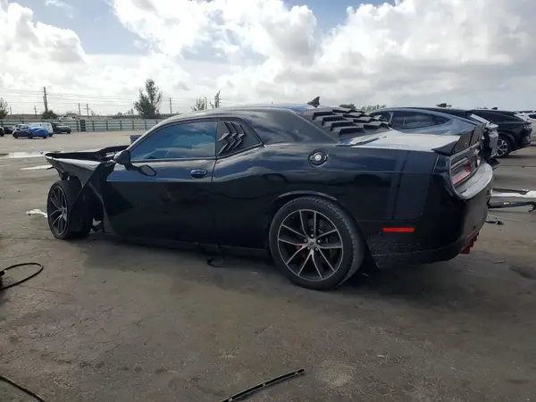 2C3CDZFJ4JH219891 2018 DODGE CHALLENGER - Image 2