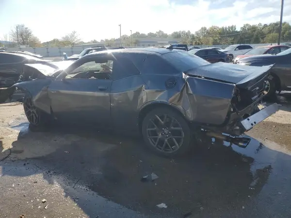 2C3CDZFJ4JH220040 2018 DODGE CHALLENGER - Image 2