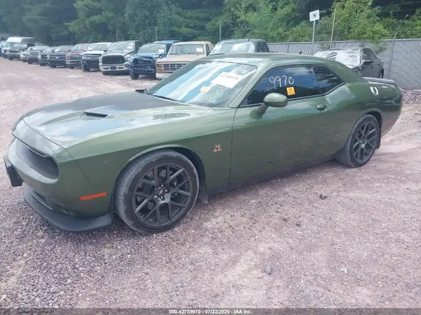 2C3CDZFJ4JH252163 2018 DODGE CHALLENGER - Image 2