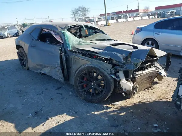 2C3CDZFJ4JH311339 2018 DODGE CHALLENGER - Image 1