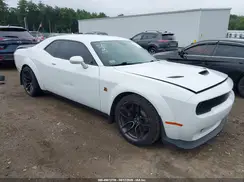 2C3CDZFJ4KH596481 2019 DODGE CHALLENGER