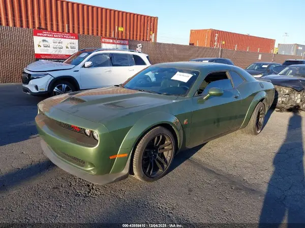 2C3CDZFJ4LH156374 2020 DODGE CHALLENGER - Image 2