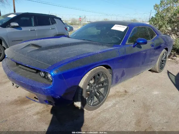 2C3CDZFJ4MH680853 2021 DODGE CHALLENGER - Image 2