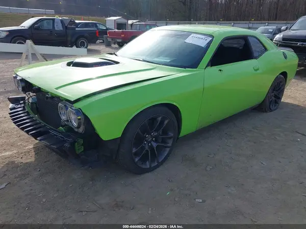 2C3CDZFJ4PH544565 2023 DODGE CHALLENGER - Image 2