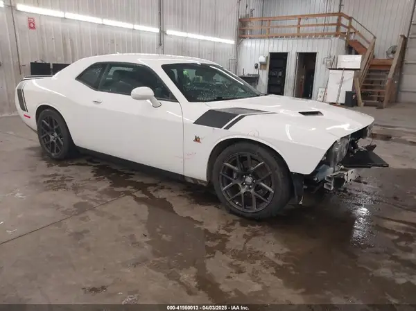 2C3CDZFJ5GH100384 2016 DODGE CHALLENGER - Image 1