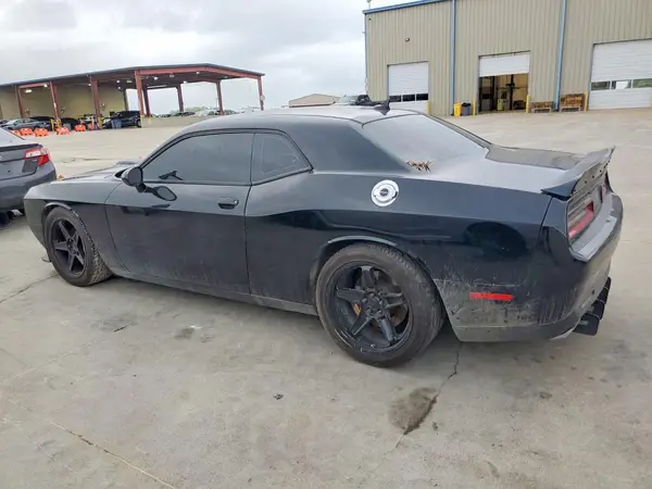 2C3CDZFJ5GH124930 2016 DODGE CHALLENGER - Image 2