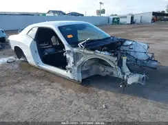 2C3CDZFJ5GH177188 2016 DODGE CHALLENGER