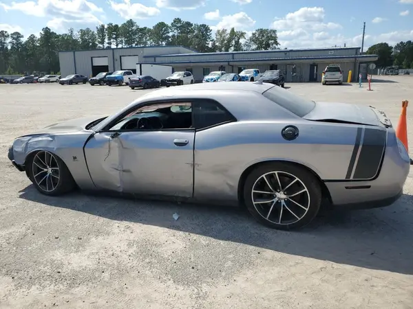 2C3CDZFJ5GH265173 2016 DODGE CHALLENGER - Image 2