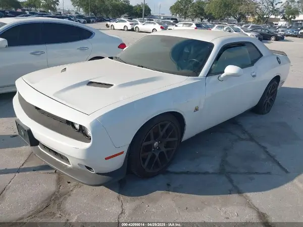 2C3CDZFJ5GH289781 2016 DODGE CHALLENGER - Image 2