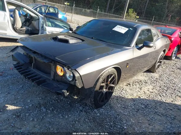 2C3CDZFJ5GH309575 2016 DODGE CHALLENGER - Image 2