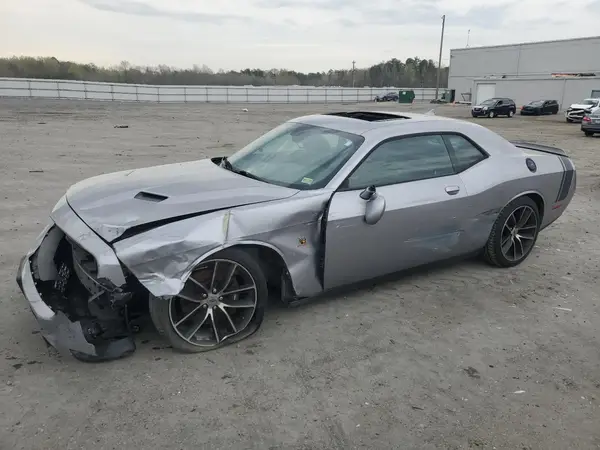 2C3CDZFJ5HH514637 2017 DODGE CHALLENGER - Image 1