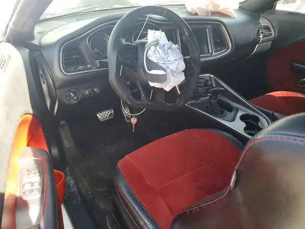 2C3CDZFJ5JH199506 2018 DODGE CHALLENGER - Image 8