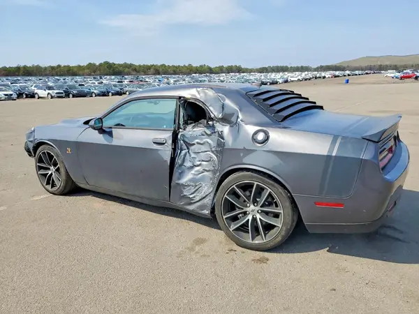 2C3CDZFJ5JH269389 2018 DODGE CHALLENGER - Image 2