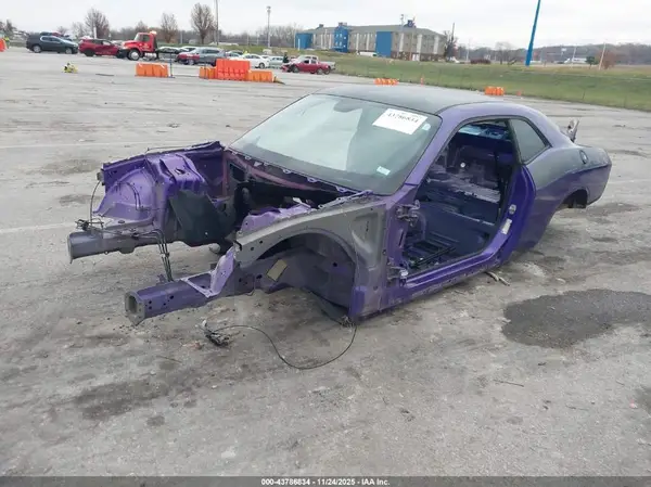 2C3CDZFJ5JH283843 2018 DODGE CHALLENGER - Image 2