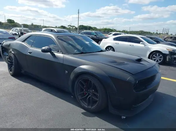 2C3CDZFJ5LH103926 2020 DODGE CHALLENGER - Image 1