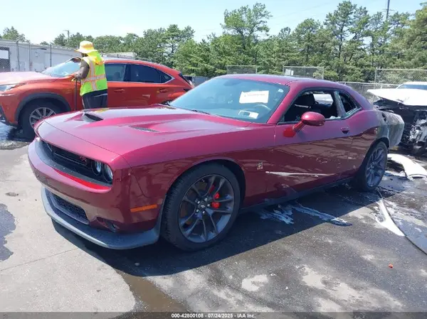 2C3CDZFJ5LH104123 2020 DODGE CHALLENGER - Image 2