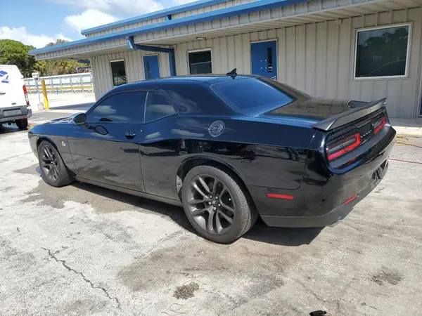 2C3CDZFJ5LH239750 2020 DODGE CHALLENGER - Image 2