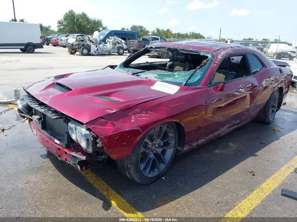 2C3CDZFJ5LH246455 2020 DODGE CHALLENGER - Image 2