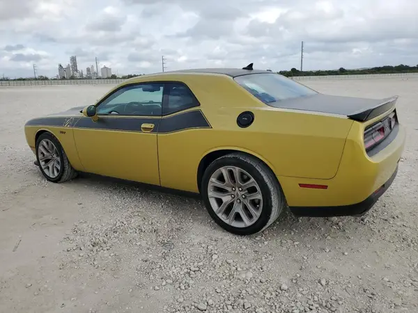 2C3CDZFJ5LH247542 2020 DODGE CHALLENGER - Image 2
