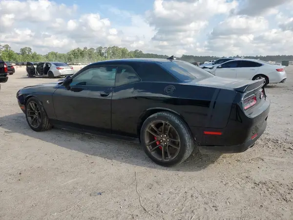 2C3CDZFJ5MH672468 2021 DODGE CHALLENGER - Image 2