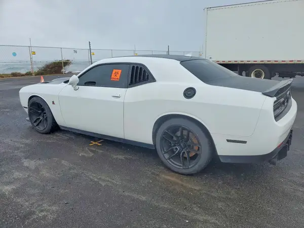 2C3CDZFJ5PH610251 2023 DODGE CHALLENGER - Image 2
