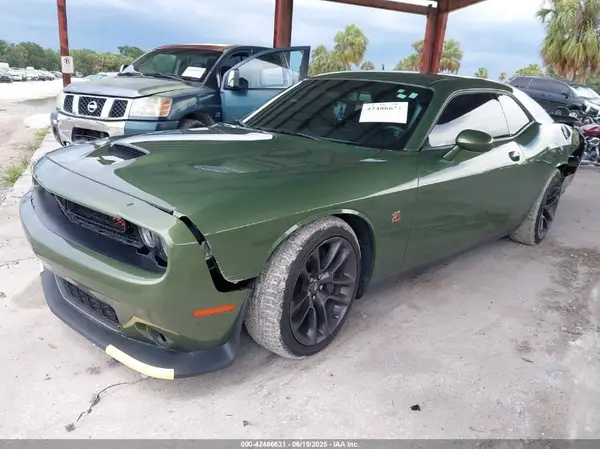 2C3CDZFJ5PH618110 2023 DODGE CHALLENGER - Image 2