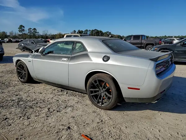 2C3CDZFJ5PH649857 2023 DODGE CHALLENGER - Image 2