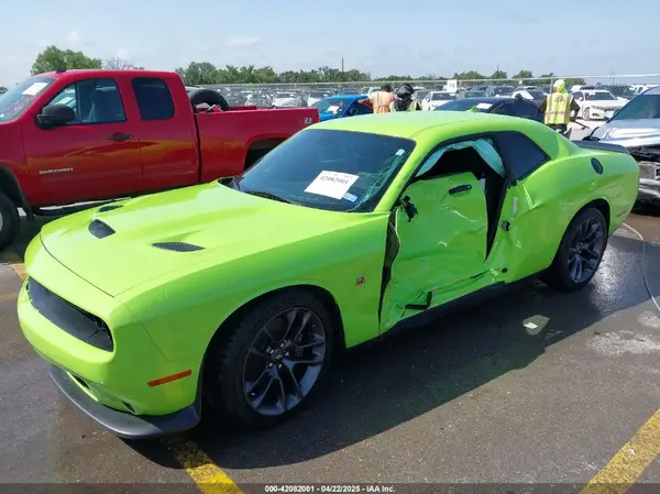 2C3CDZFJ5PH667775 2023 DODGE CHALLENGER - Image 2