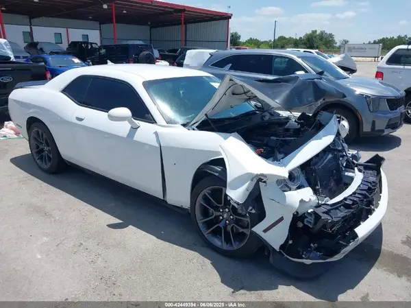 2C3CDZFJ5PH686133 2023 DODGE CHALLENGER - Image 1