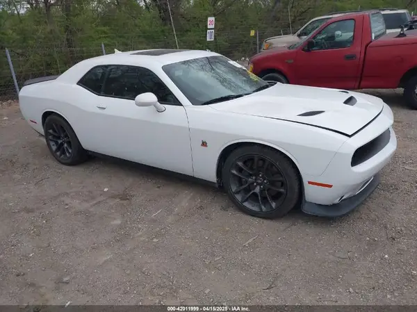 2C3CDZFJ5PH693597 2023 DODGE CHALLENGER - Image 1
