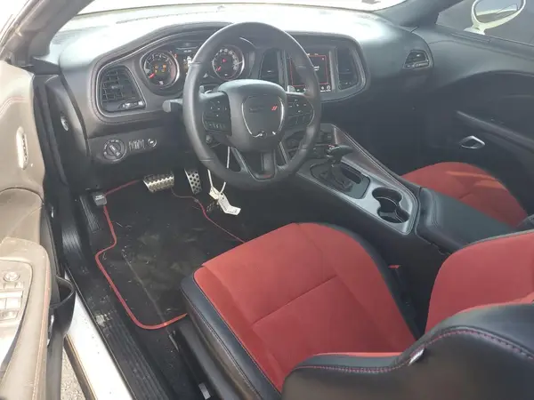 2C3CDZFJ5PH695804 2023 DODGE CHALLENGER - Image 8