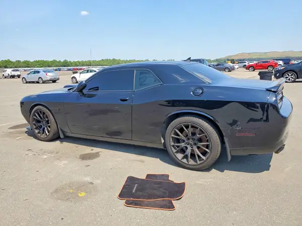 2C3CDZFJ6GH199460 2016 DODGE CHALLENGER - Image 2