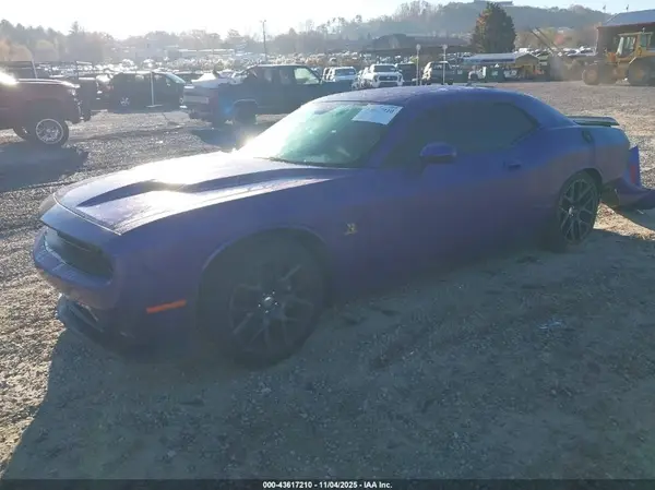 2C3CDZFJ6GH201868 2016 DODGE CHALLENGER - Image 2