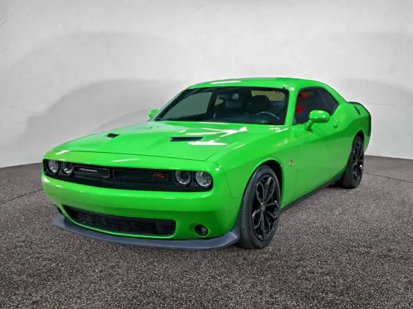 2C3CDZFJ6HH573373 2017 DODGE CHALLENGER - Image 2
