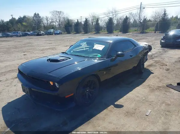2C3CDZFJ6HH617372 2017 DODGE CHALLENGER - Image 2
