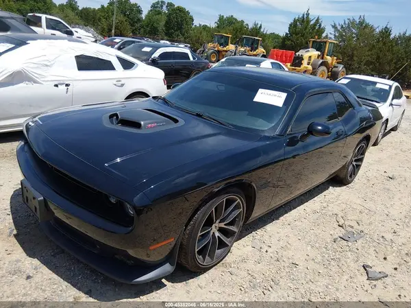 2C3CDZFJ6HH659380 2017 DODGE CHALLENGER - Image 2