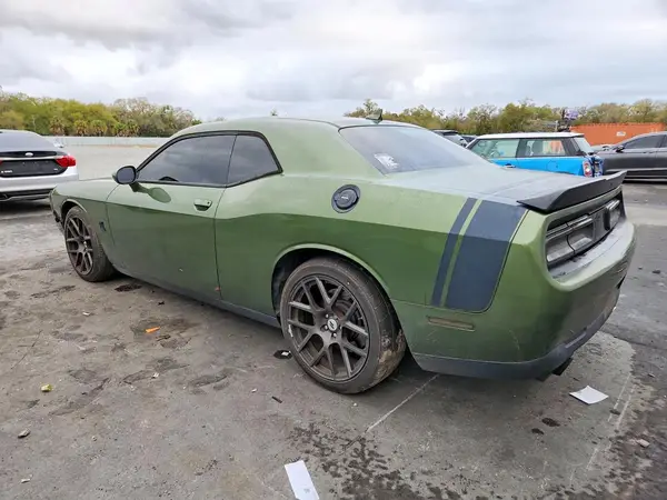 2C3CDZFJ6JH236501 2018 DODGE CHALLENGER - Image 2