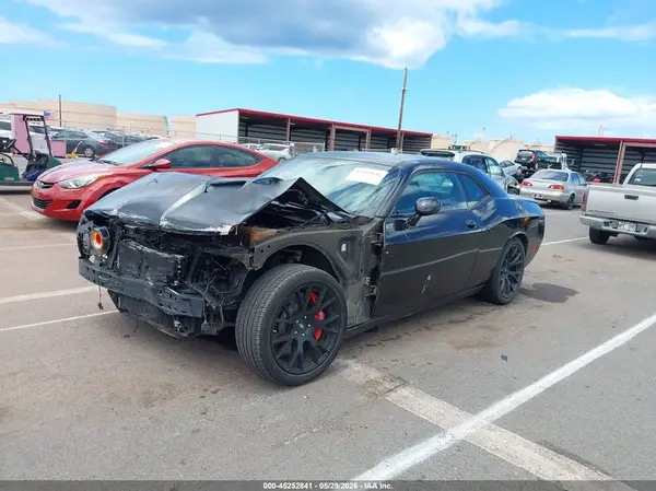 2C3CDZFJ6JH288095 2018 DODGE CHALLENGER - Image 2