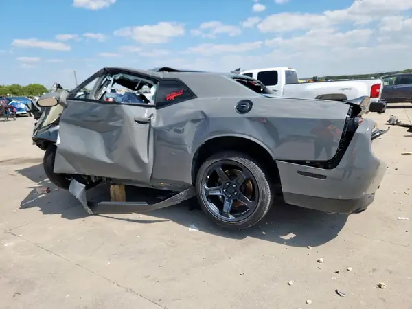 2C3CDZFJ6KH596305 2019 DODGE CHALLENGER - Image 2
